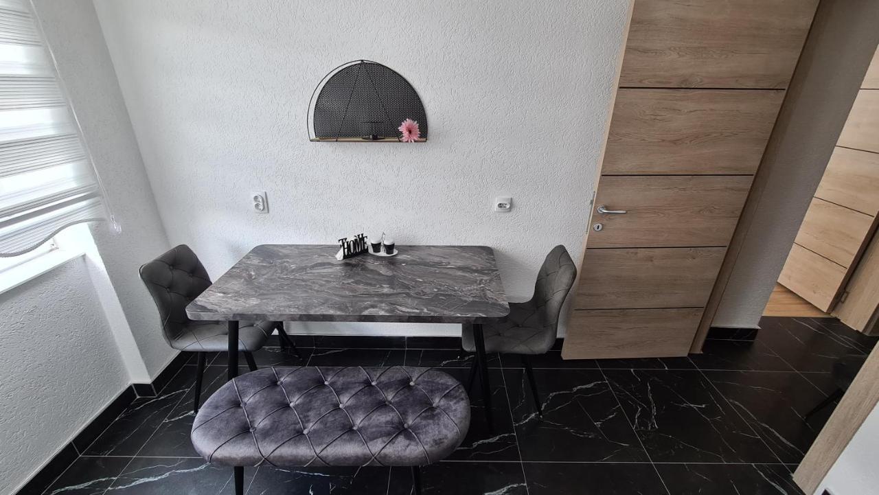 נובי פאזאר Galata Vip Apartment מראה חיצוני תמונה